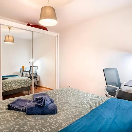 Mail Pablo Picasso Bis -parking