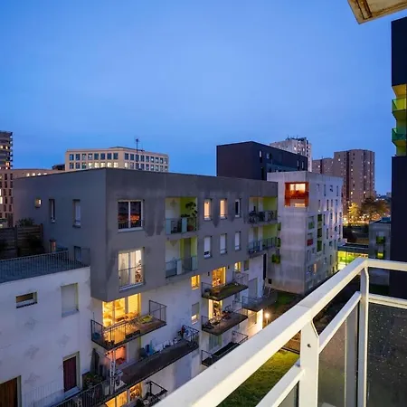 Mail Pablo Picasso Bis -parking * Nantes