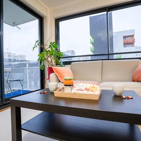 Mail Pablo Picasso Bis -parking