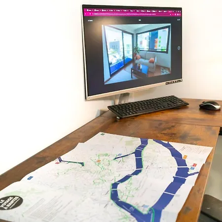 Mail Pablo Picasso Bis -parking