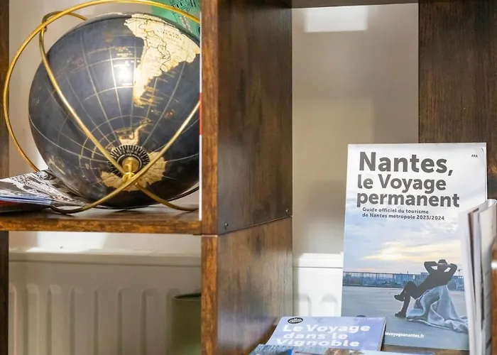 Mail Pablo Picasso Bis -parking 公寓