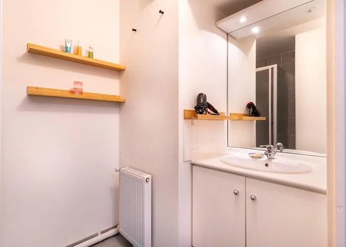 Mail Pablo Picasso Bis -parking 公寓 南特