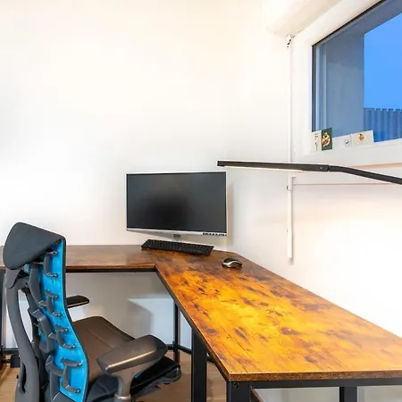 Mail Pablo Picasso Bis -parking *