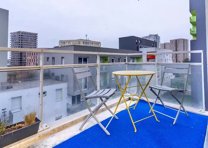 Mail Pablo Picasso Bis -parking 낭트