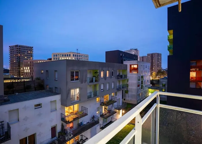 Mail Pablo Picasso Bis -parking * 낭트